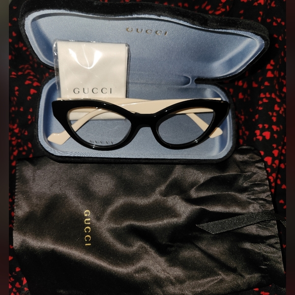 Gucci eyeglasses - Picture 5 of 8